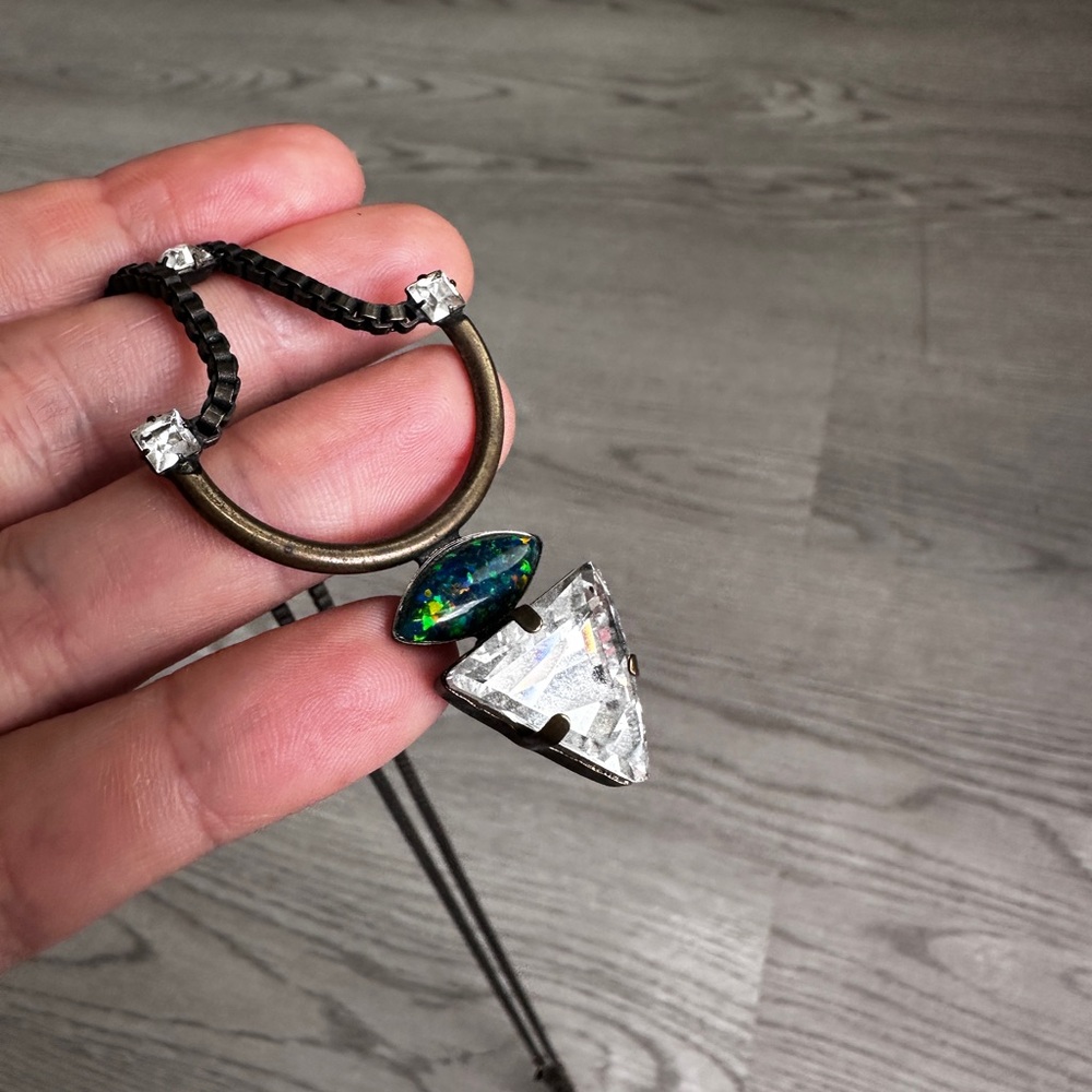 LIONETTE NY NECKLACE